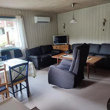 Hagestadhytteutleie Strandheim Domek letniskowy
